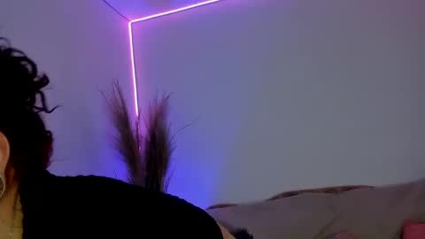 Jenn online show from 14, 1, 2025