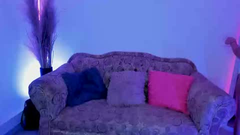 Jenn online show from 14, 1, 2025