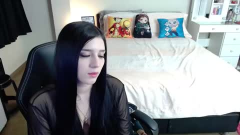 Isabel online show from 25, 2, 2025