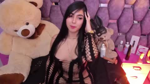 kittylovely  online show from 5, 3, 2025