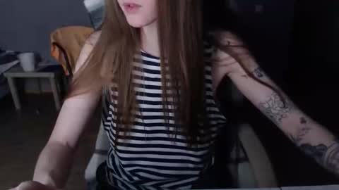 KittyloveMoon online show from 26, 4, 2026