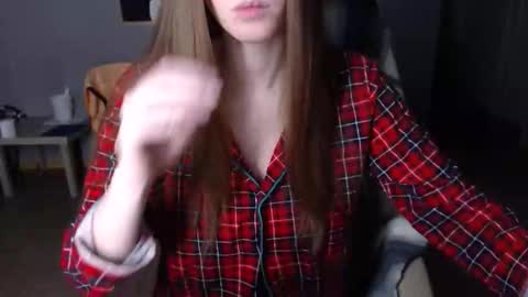 KittyloveMoon online show from 27, 4, 2026