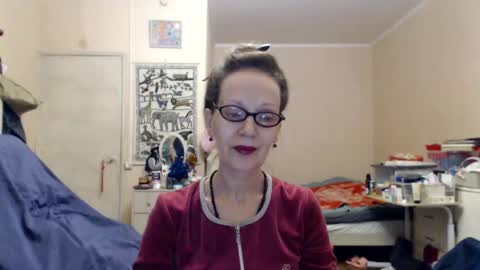 Snapshot of kiuminberry chatting on 2, 1, 2025 KiuminBerry online show from 2, 1, 2025