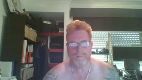 Snapshot of kiwi_boss61 chatting on 29, 10, 2025 kiwi_boss61 online show from 29, 10, 2025