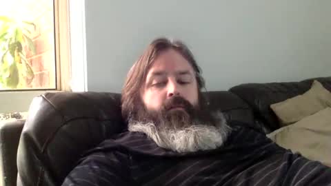 Kiwiabroad online show from 14, 2, 2025