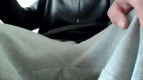 Snapshot of kiwibulge123 chatting on 29, 5, 2026 kiwibulge123 online show from 29, 5, 2026