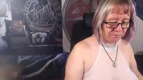 Michelle online show from 15, 10, 2025