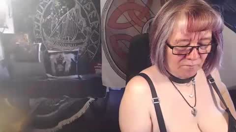 Michelle online show from 16, 4, 2026