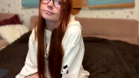 Snapshot of klementinagirl chatting on 12, 2, 2025 Klementinafanslyklementina6661 online show from 12, 2, 2025