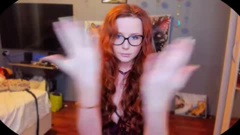 Snapshot of klementinagirl chatting on 24, 2, 2025 Klementinafanslyklementina6661 online show from 24, 2, 2025