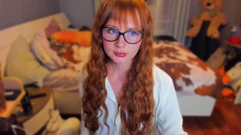 Snapshot of klementinagirl chatting on 8, 9, 2025 Klementinafanslyklementina6661 online show from 8, 9, 2025