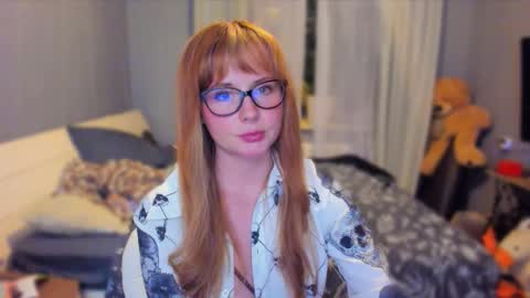 Snapshot of klementinagirl chatting on 25, 9, 2025 Klementinafanslyklementina6661 online show from 25, 9, 2025
