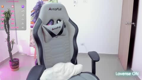 Christina online show from 8, 3, 2025