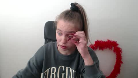klerkarina online show from 20, 10, 2025
