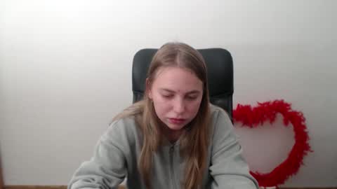 klerkarina online show from 21, 10, 2025