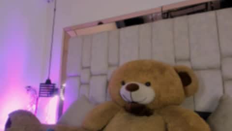   online show from 18, 3, 2026