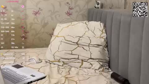 Louise and Mark online show from 14, 12, 2025