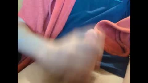 Snapshot of kniloc chatting on 3, 3, 2025 kniloc online show from 3, 3, 2025