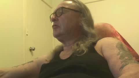 knobout online show from 28, 7, 2026