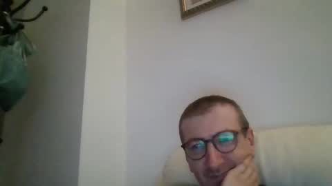 JUAN CARLOS online show from 8, 9, 2025