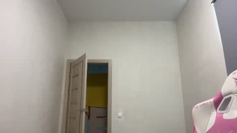 Snapshot of kolyakayne chatting on 6, 7, 2026 Kolya Kayne online show from 6, 7, 2026