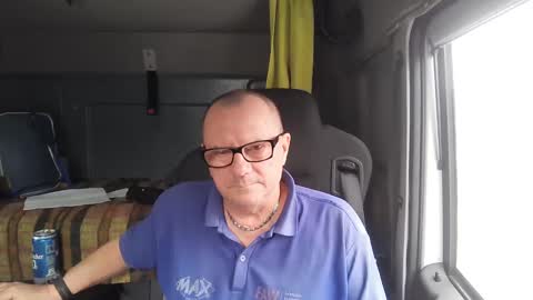 Snapshot of komputer123456789 chatting on 15, 2, 2025 Bogdan online show from 15, 2, 2025