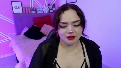 camila online show from 7, 4, 2026