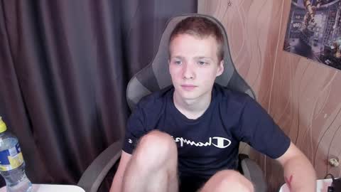 Snapshot of konnor_deviant chatting on 10, 12, 2024 konnor_deviant online show from 10, 12, 2024