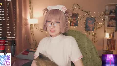 koshkasenpai online show from 14, 4, 2026