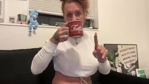 Snapshot of koyoteej chatting on 20, 2, 2026 koyoteej online show from 20, 2, 2026