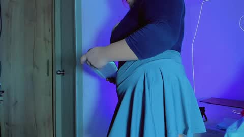 Snapshot of kpayton99 chatting on 3, 2, 2025 Khloe online show from 3, 2, 2025