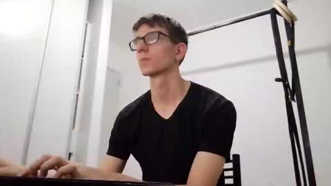 Facu online show from 1, 2, 2026