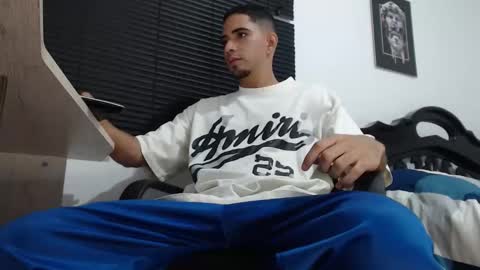 kratoswolf online show from 7, 1, 2026