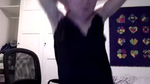 Snapshot of kreolsk34 chatting on 20, 10, 2025 kreolsk34 online show from 20, 10, 2025