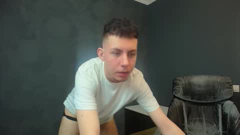 KrewVaughn online show from 11, 3, 2026