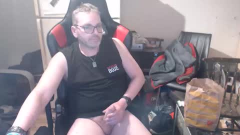 Snapshot of krimson999 chatting on 26, 2, 2026 krimson999 online show from 26, 2, 2026