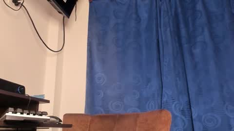 Snapshot of kriss_edwards chatting on 12, 3, 2026 Kriss online show from 12, 3, 2026