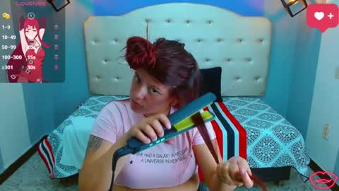 Snapshot of krissone_1 chatting on 5, 2, 2025 krissone online show from 5, 2, 2025