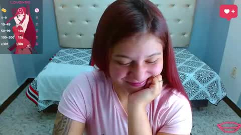 Snapshot of krissone_1 chatting on 15, 2, 2025 krissone online show from 15, 2, 2025