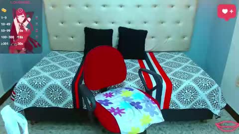 Snapshot of krissone_1 chatting on 22, 2, 2025 krissone online show from 22, 2, 2025