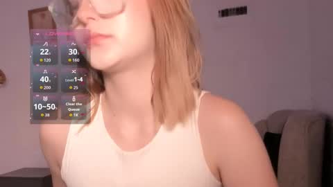 Snapshot of kristal_joi_dl chatting on 28, 9, 2025 kristal online show from 28, 9, 2025