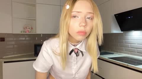 Alisa online show from 25, 4, 2026