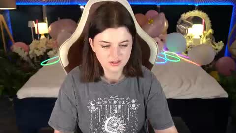 kristifoxy online show from 19, 7, 2026