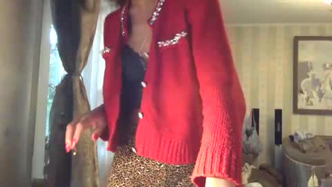 kristinalamour96 online show from 25, 9, 2025