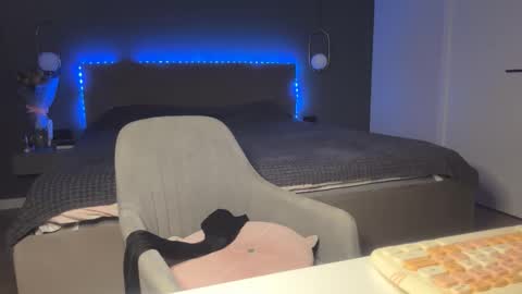 Snapshot of kristy_saint chatting on 1, 12, 2025 Kristi online show from 1, 12, 2025