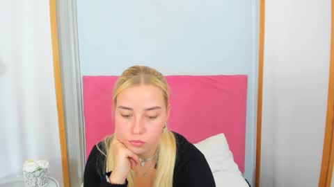KristyFlowers online show from 5, 2, 2025