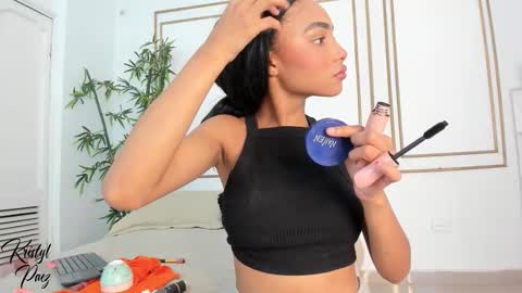 Cristina online show from 18, 11, 2025