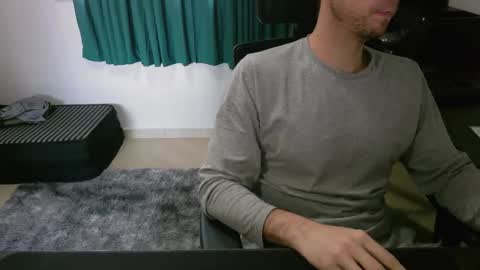 Snapshot of krocr_iras chatting on 8, 11, 2025 Lucas Edu online show from 8, 11, 2025