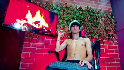 Snapshot of kroddy_sw chatting on 2, 2, 2025 justym online show from 2, 2, 2025