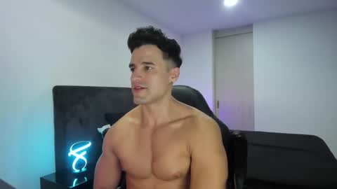 Snapshot of krops_ chatting on 6, 10, 2025 KROPS online show from 6, 10, 2025